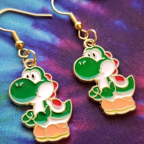 Handmade Yoshi Earrings - Picture 2 of 4